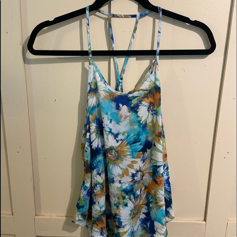 Astr daisy tank size small